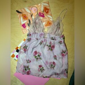 SHEIN Pink Floral Lace Camisole